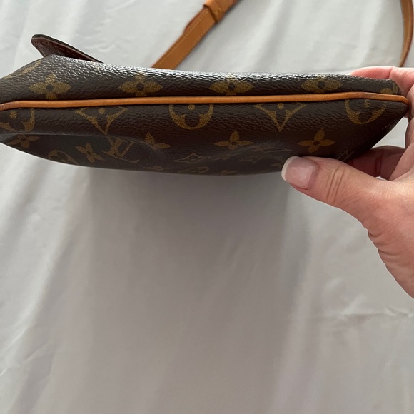 Louis Vuitton Musette shoulder bag - Picture 10 of 13